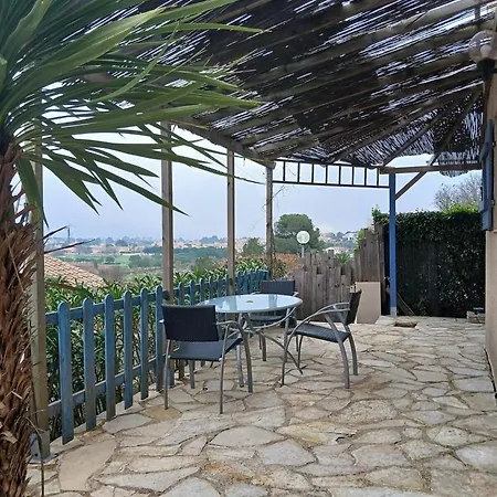 Guest house O Balcon De Thau : Un Veritable Havre De Paix, Maison Avec Vue Degagee, 2 Et Jardin. *