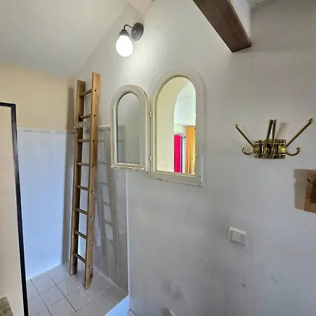 Guest house O Balcon De Thau : Un Veritable Havre De Paix, Maison Avec Vue Degagee, 2 Et Jardin.