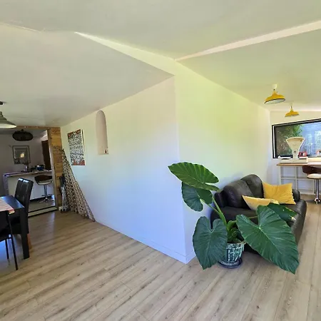 O Balcon De Thau : Un Veritable Havre De Paix, Maison Avec Vue Degagee, 2 Et Jardin. Meze